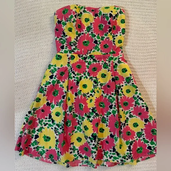 Lilly Pulitzer Floral Strapless Cotton Dress Pink Yellow Sz 8 Small Smocked - Picture 2 of 12
